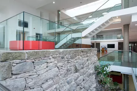 Ireland_Segment_Photo02.jpg